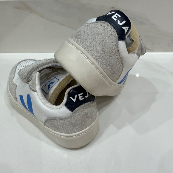 VEJA Kids Leather Sneakers White Gray Blue Velcro - Picture 5 of 7